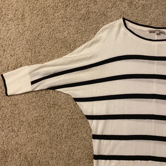 Loft Light-Weight Sweater - Picture 5 of 5